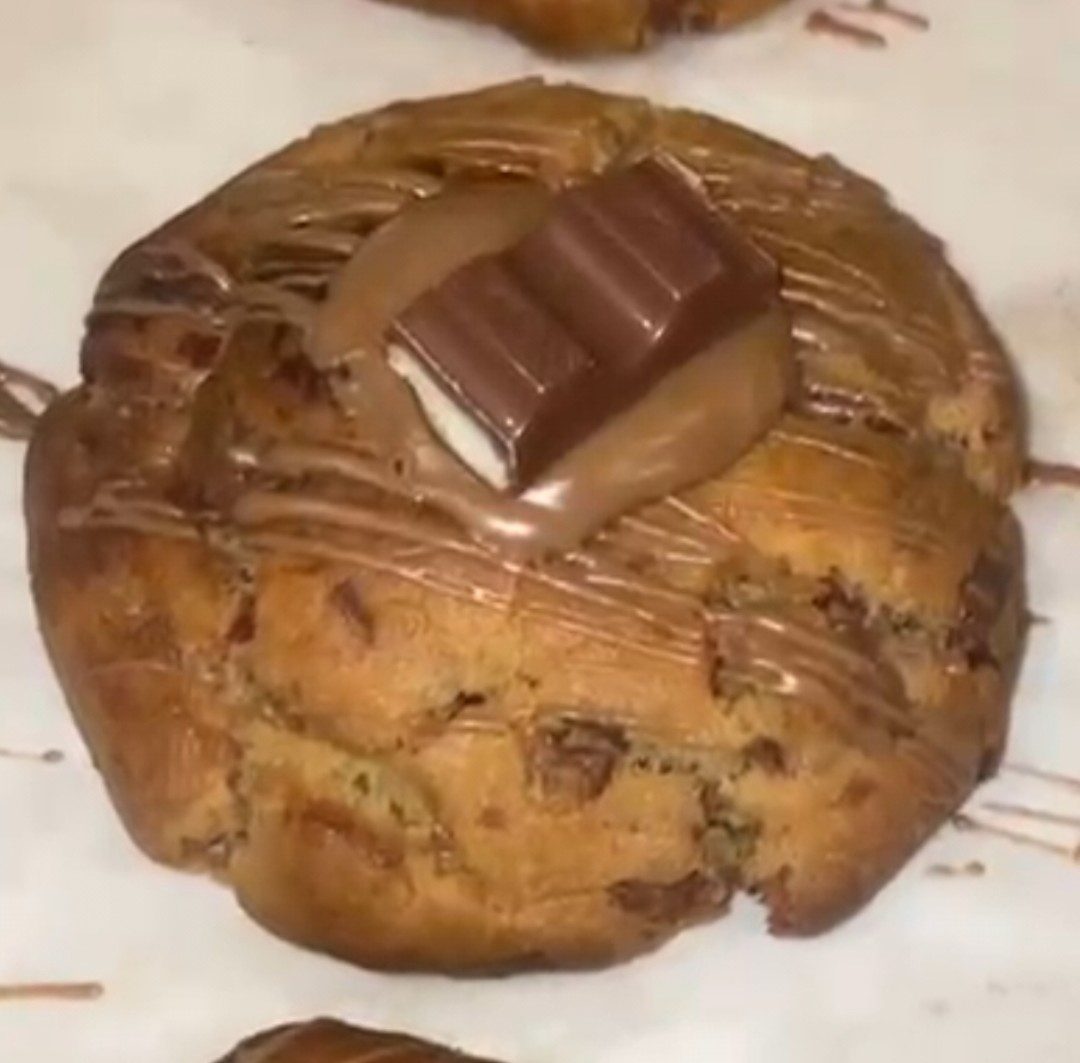 Kinder Loaded NYC Cookie